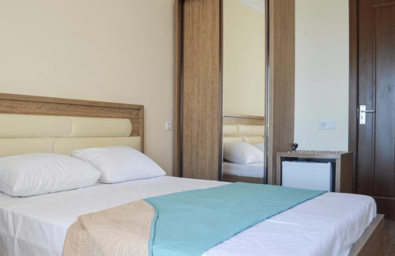 Sea Line Hotel Шекветілі Екстер'єр фото
