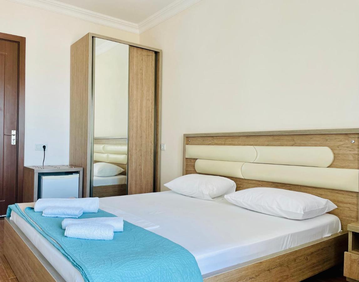 Sea Line Hotel Шекветілі Екстер'єр фото